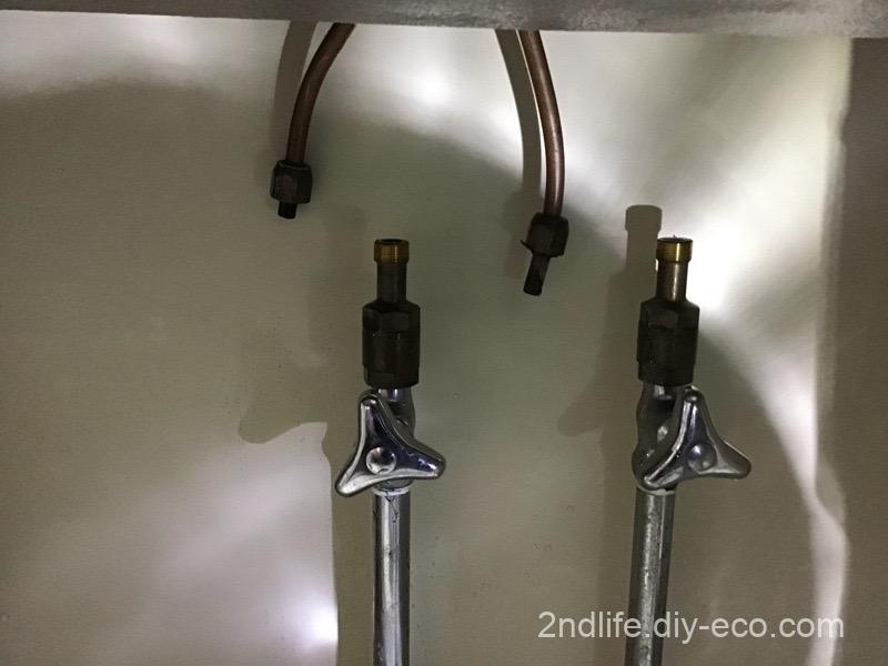 キッチン混合水栓のアダプター交換