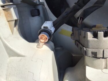 ハイゼットのスモールランプ交換ハイゼットのスモールランプ交換